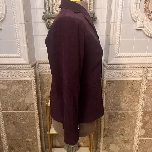 Notations. Size PXL. Button Front Poly/Spandex. Purple Suede Cloth. DB - Picture 4 of 6